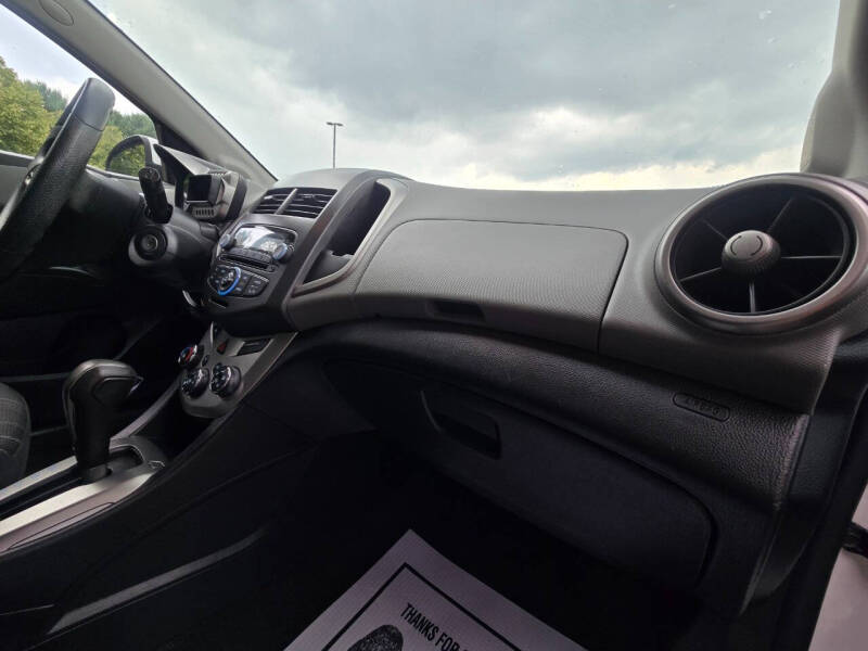 2015 Chevrolet Sonic LT Auto