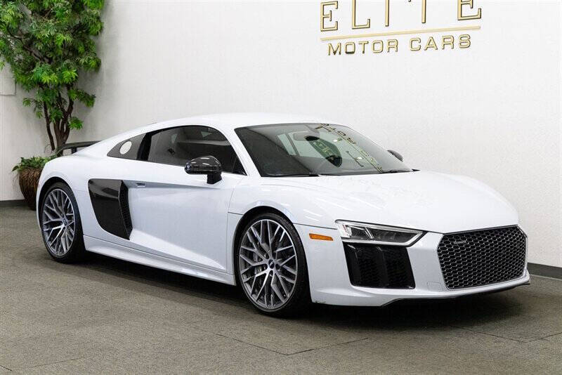 2017 Audi R8 5.2 quattro V10 Plus
