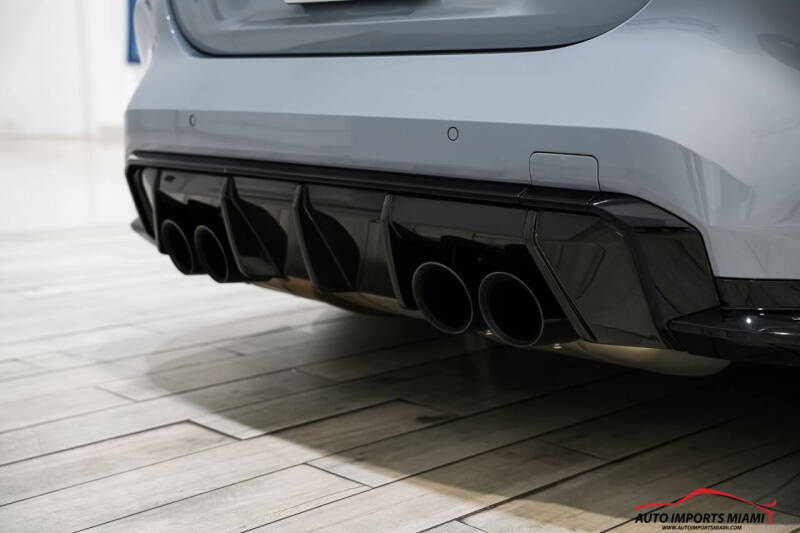 2022 BMW M4