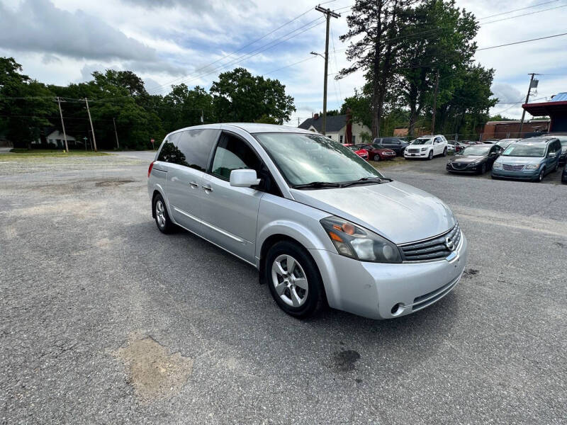 2009 Nissan Quest S photo 2