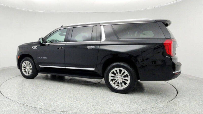2022 GMC Yukon XL SLT