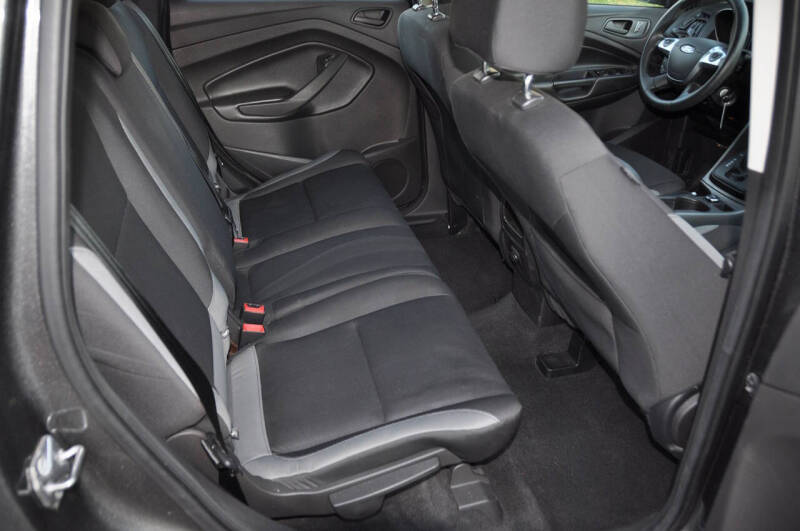 2015 Ford Escape S