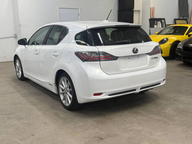 2013 Lexus CT 200h