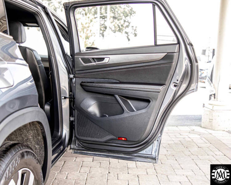 2024 Volkswagen Atlas Cross Sport SE