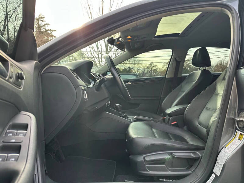 2016 Volkswagen Jetta