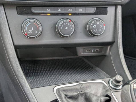 2023 Volkswagen Jetta S