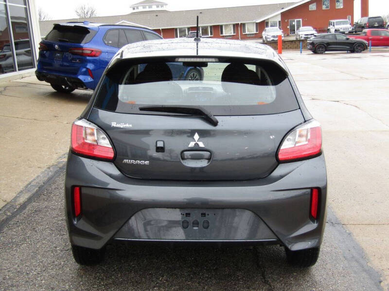 2024 Mitsubishi Mirage ES