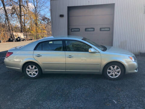 2009 Toyota Avalon for sale at New Look Auto Sales Inc in Indian Orchard MA