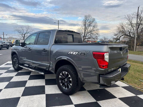 2018 Nissan Titan PRO-4X