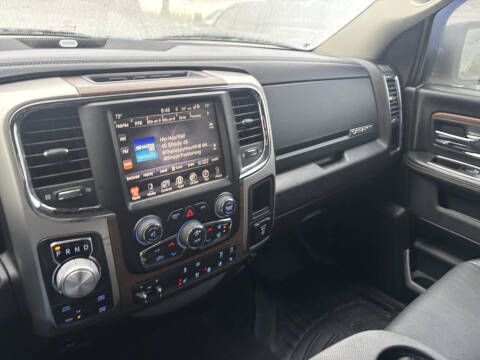 2017 RAM 1500 Laramie