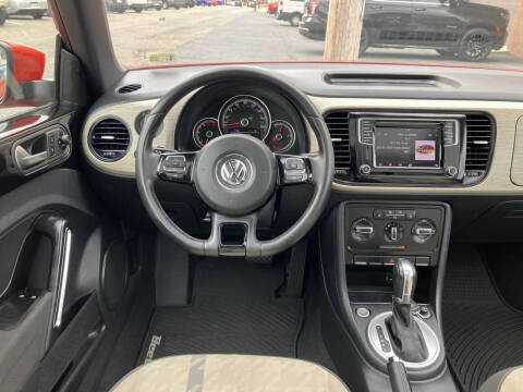 2018 Volkswagen Beetle 2.0T Coast
