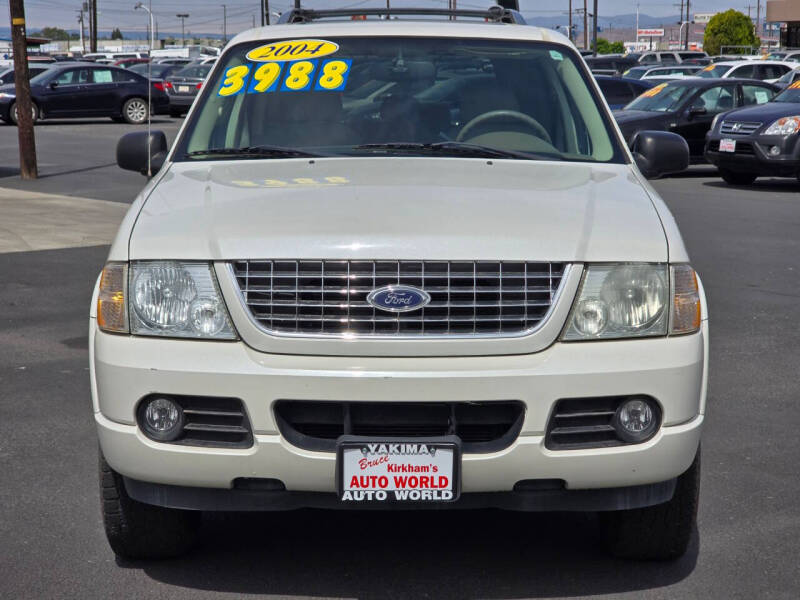 2004 Ford Explorer Limited