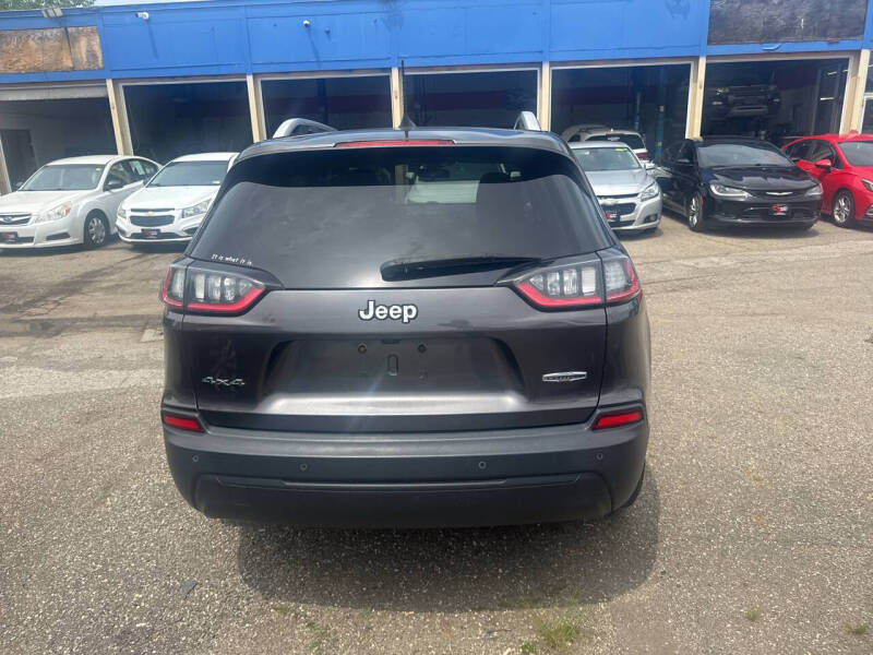 2019 Jeep Cherokee Latitude Plus
