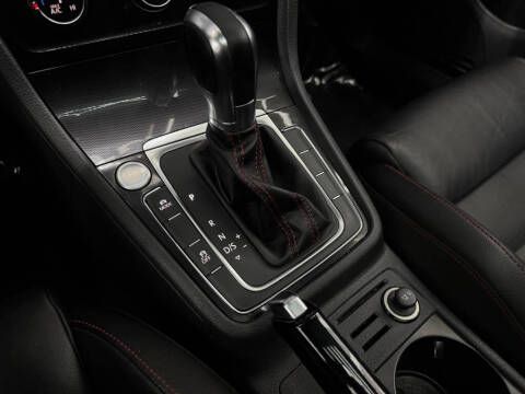 2017 Volkswagen Golf GTI