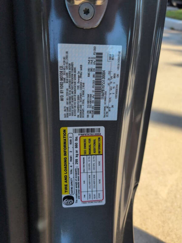 2025 Ford Mustang EcoBoost Premium