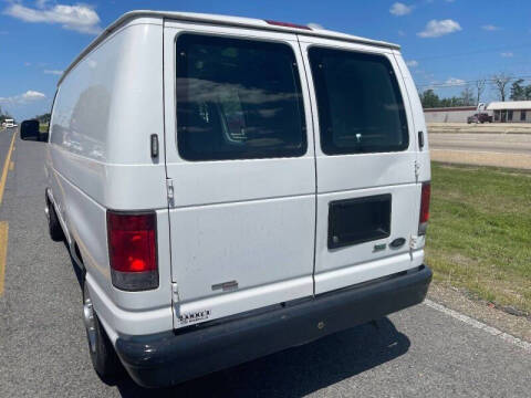 2014 Ford E-Series E-150