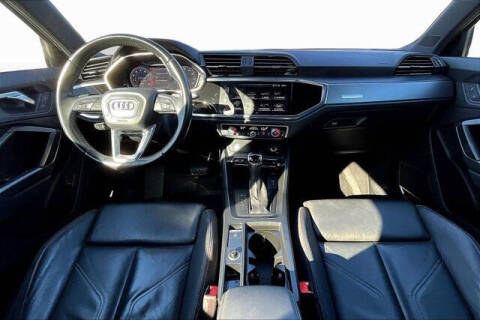 2019 Audi Q3 quattro S line Prem Plus 45 TFSI