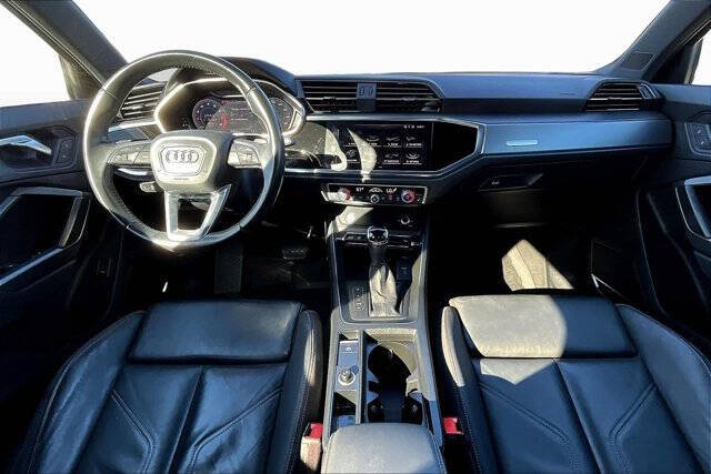 2019 Audi Q3 quattro S line Prem Plus 45 TFSI