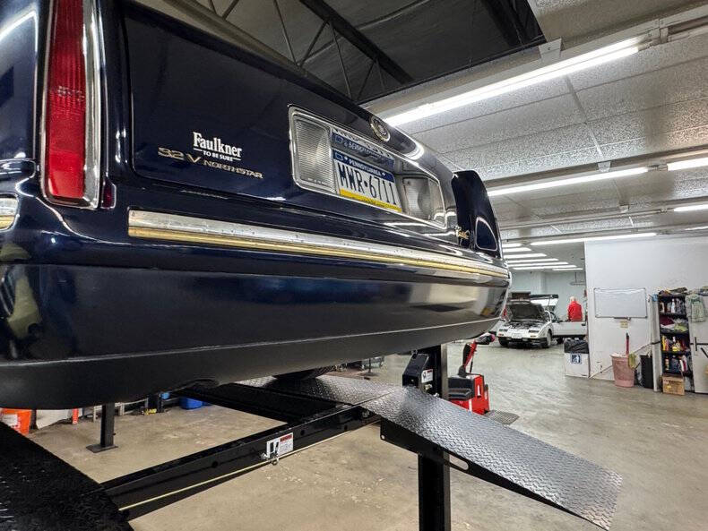 1997 Cadillac DeVille D'elegance