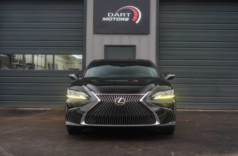 2020 Lexus ES 300h Ultra Luxury