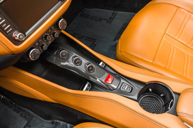 2015 Ferrari California T