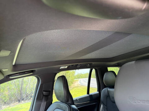 2019 Volvo XC90 T6 R-Design
