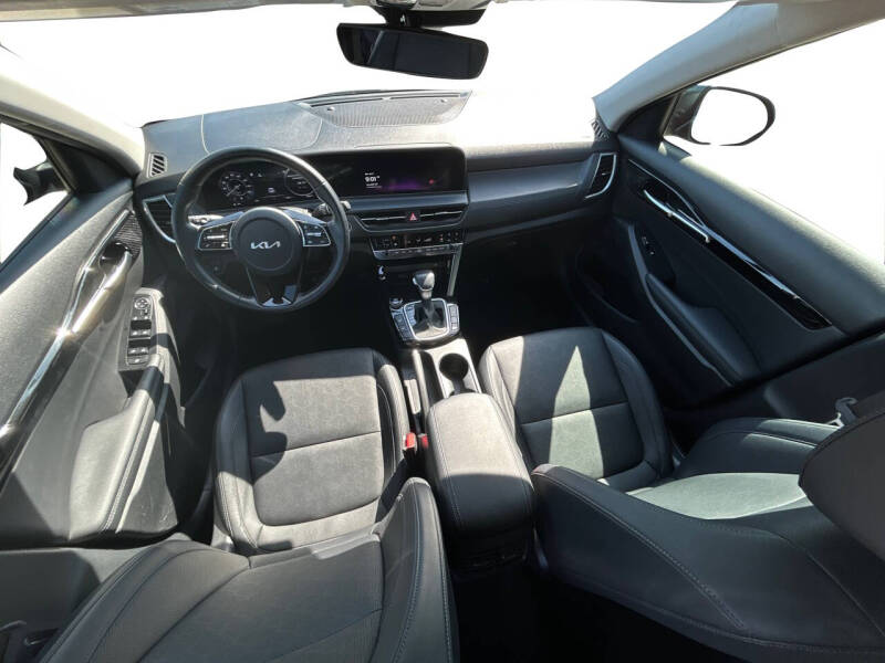 2024 Kia Seltos EX