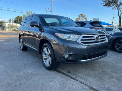 2012 Toyota Highlander for sale at Fiesta Auto Finance in Houston TX