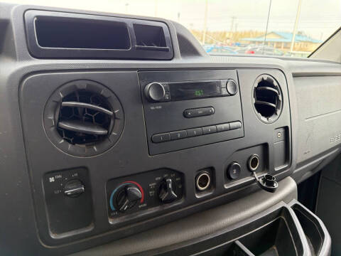 2012 Ford E-Series E-250