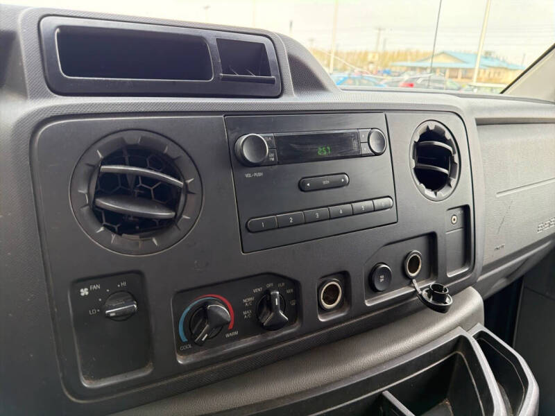 2012 Ford E-Series E-250