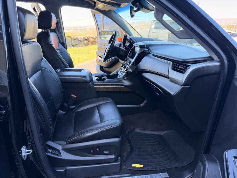 2015 Chevrolet Suburban LT