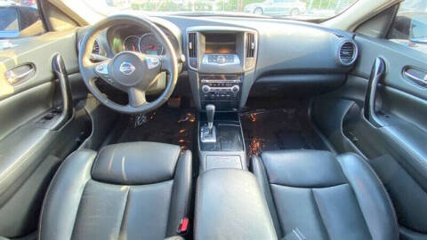 2010 Nissan Maxima 3.5 SV