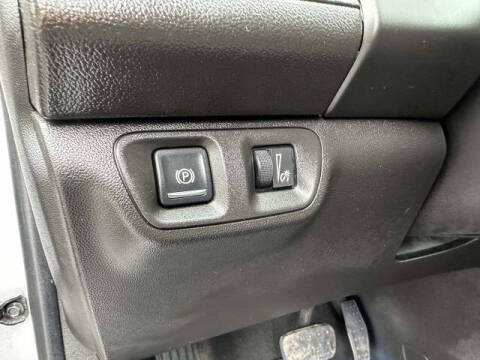 2017 GMC Acadia SLE-2