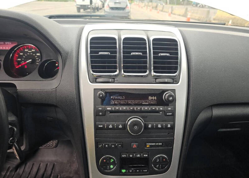 2011 GMC Acadia SLT-1