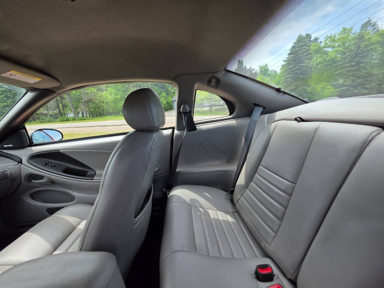 2004 Ford Mustang 147