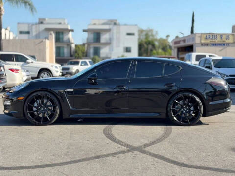 2012 Porsche Panamera