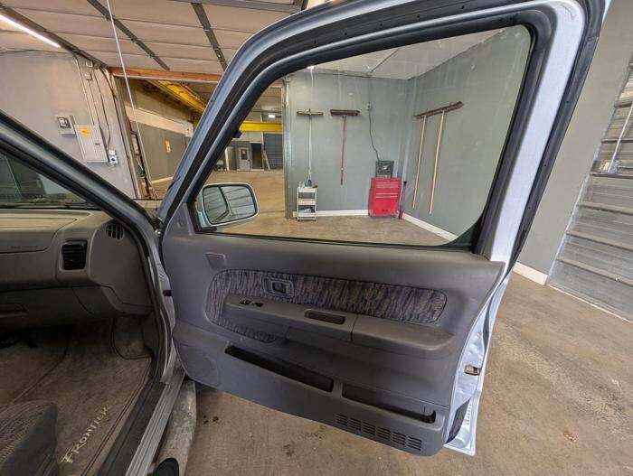 2000 Nissan Frontier