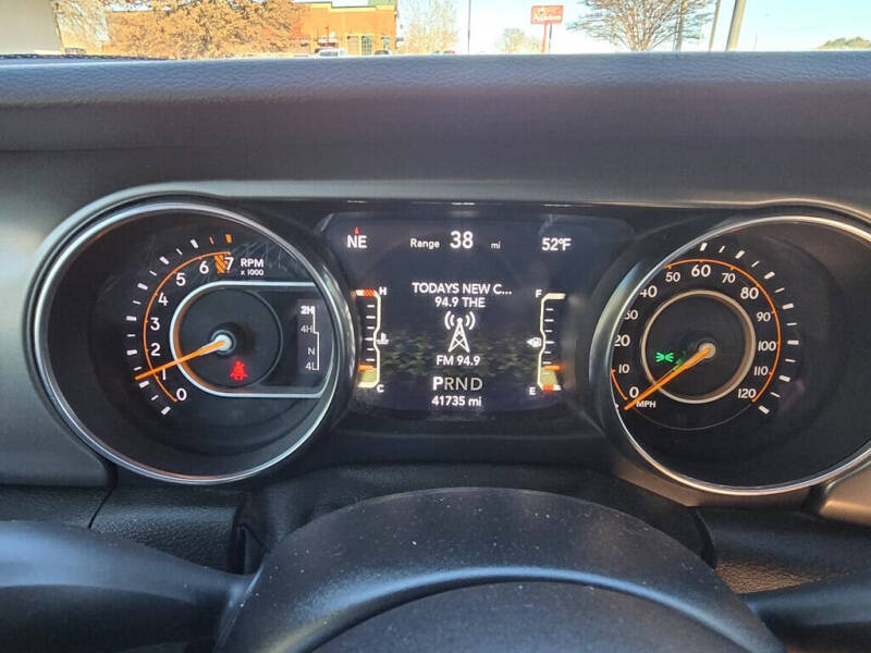 2020 Jeep Gladiator Sport