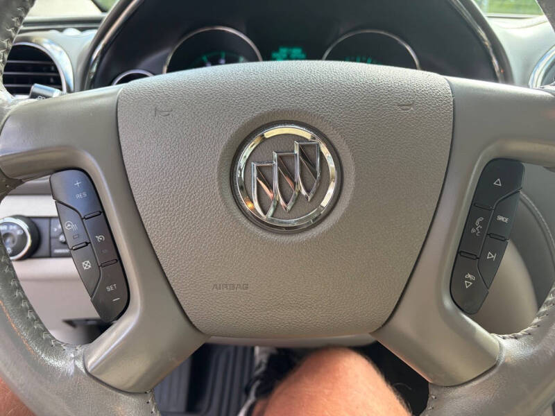 2017 Buick Enclave Leather