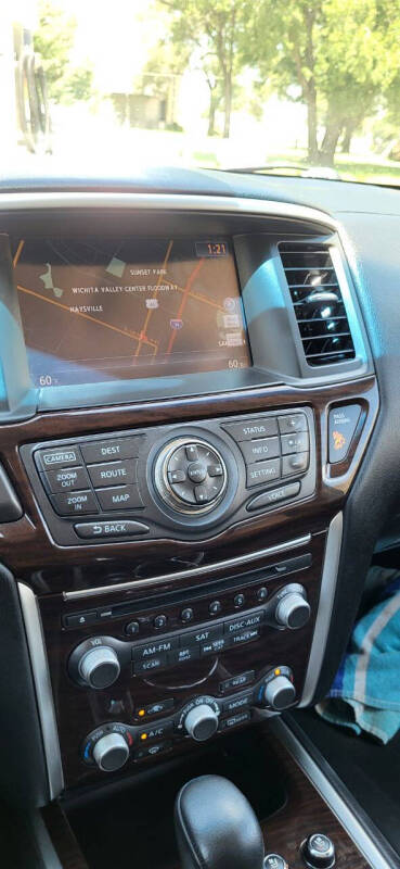 2016 Nissan Pathfinder Platinum