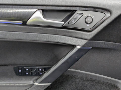 2019 Volkswagen Golf R 4Motion