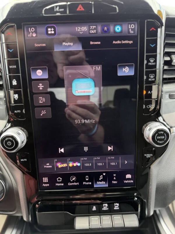 2025 RAM 1500