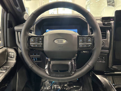 2023 Ford F-150 Lightning XLT