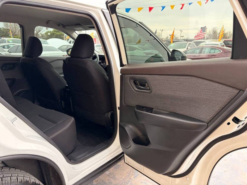 2023 Nissan Rogue S