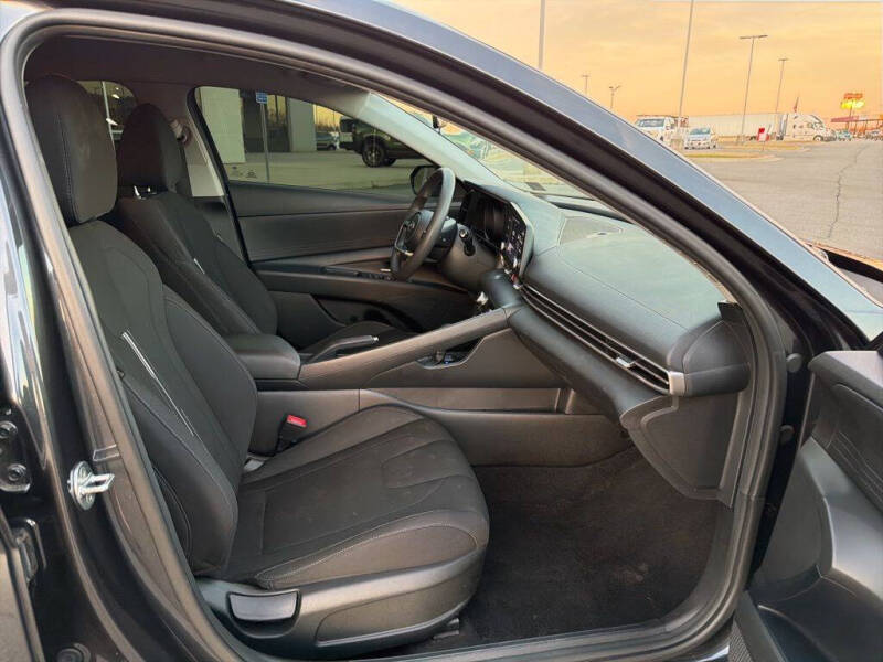 2023 Hyundai Elantra