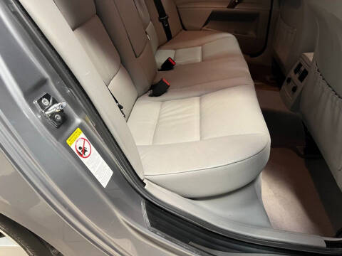 2004 BMW 5 Series 525i