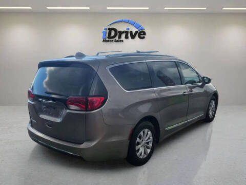 2018 Chrysler Pacifica Touring L Plus
