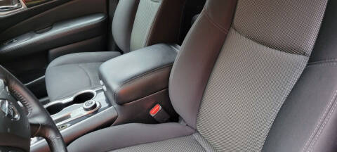 2020 Nissan Pathfinder SV