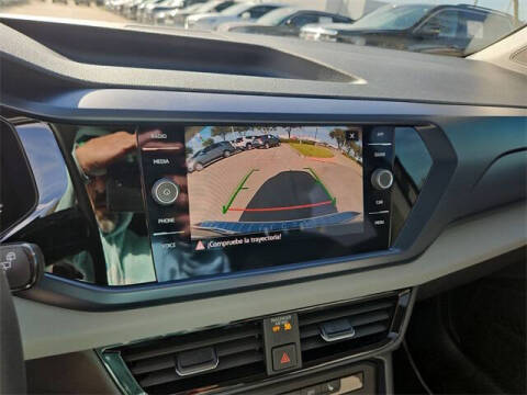 2022 Volkswagen Taos SE 4Motion