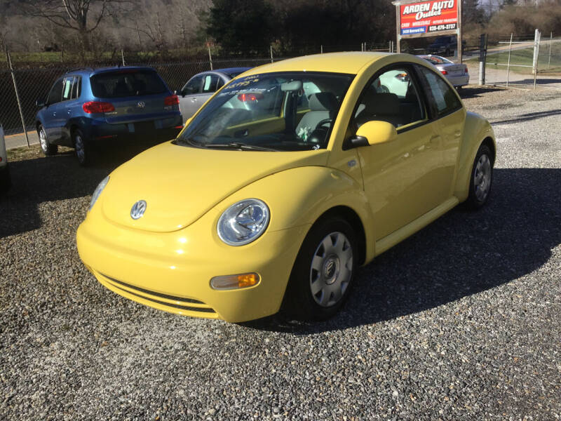2003 Volkswagen New Beetle for sale at Arden Auto Outlet in Arden NC